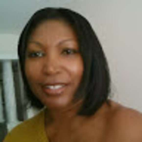 Meet your Posher, Paula - Picture 1 of 1